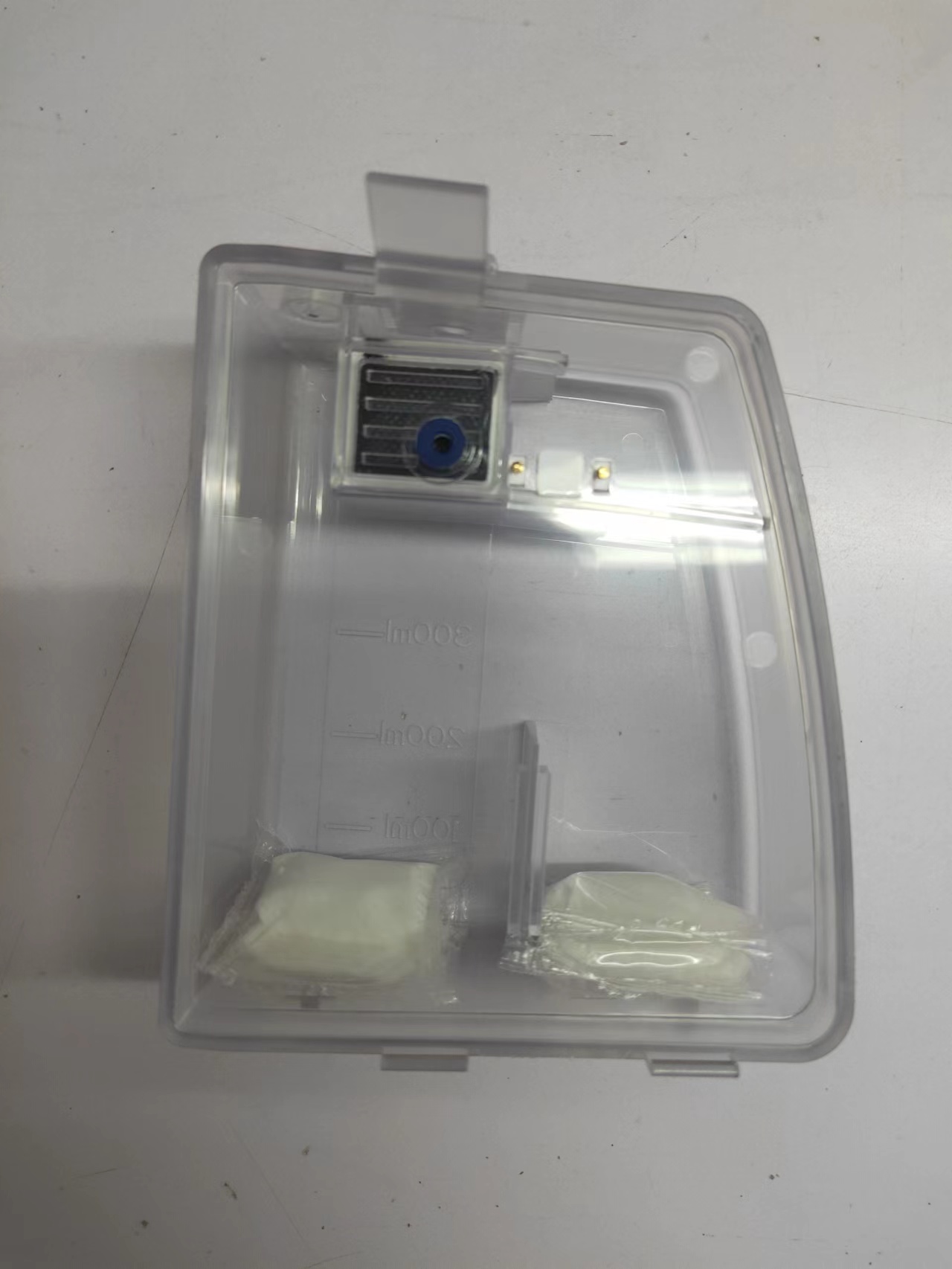 extriCARE 3600 NPWT pump and canister product photo