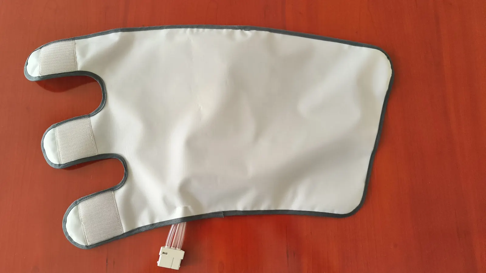Medical compression sleeve and garment accessory product photo