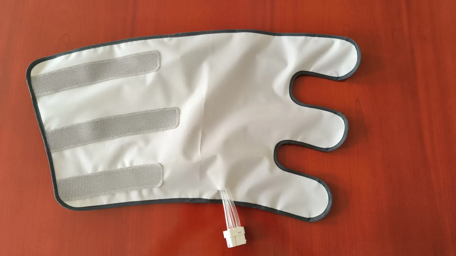 Medical compression sleeve and garment accessory product photo